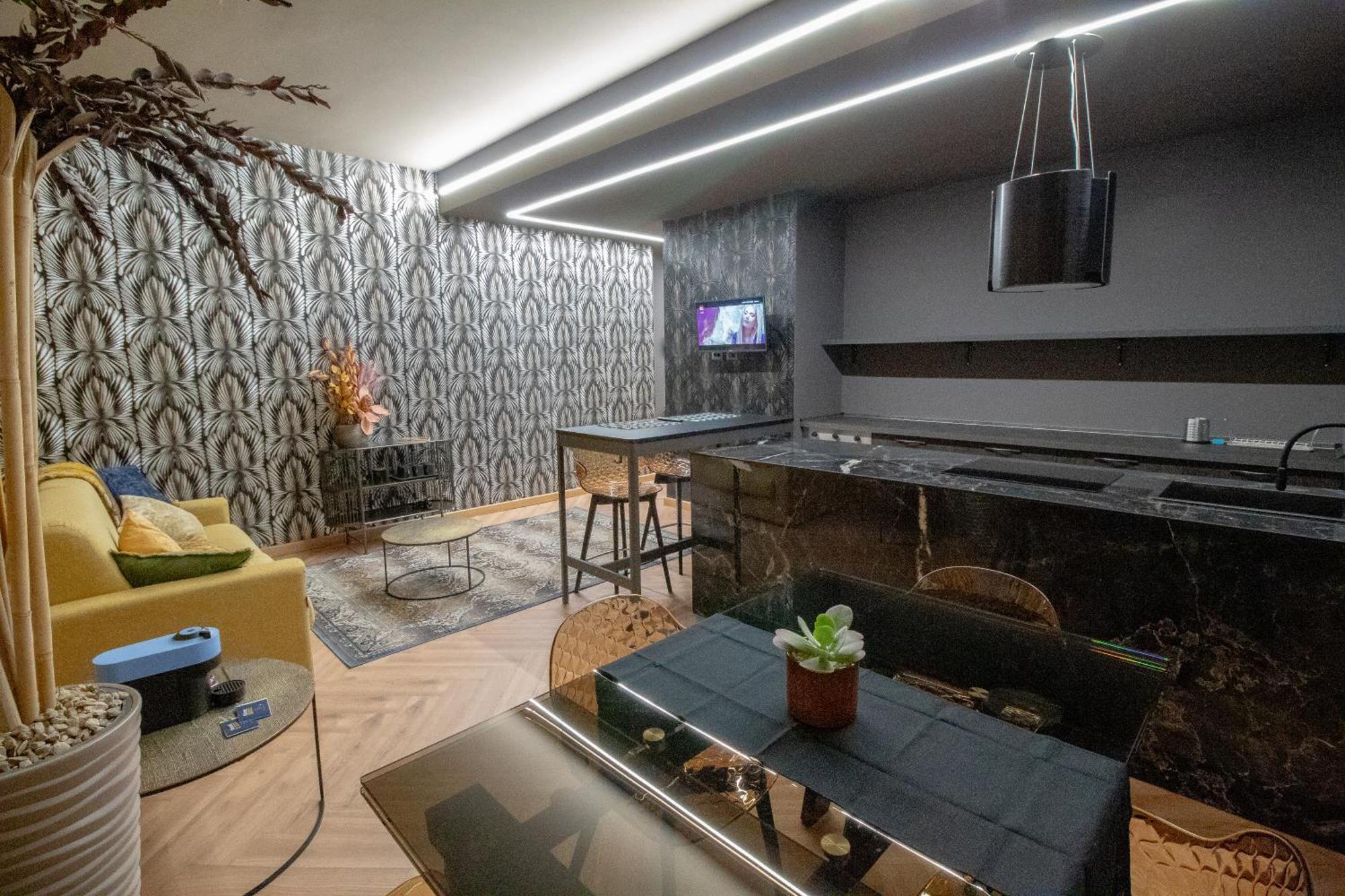 Апартаменти Luxury Museo Egizio - Esclusivo Trilocale In Pieno Centro - Free Wifi Турин Екстер'єр фото