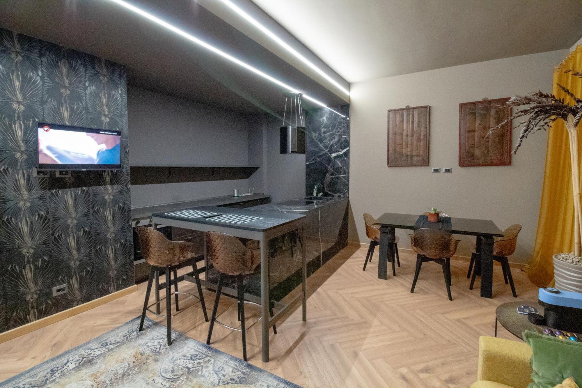 Апартаменти Luxury Museo Egizio - Esclusivo Trilocale In Pieno Centro - Free Wifi Турин Екстер'єр фото